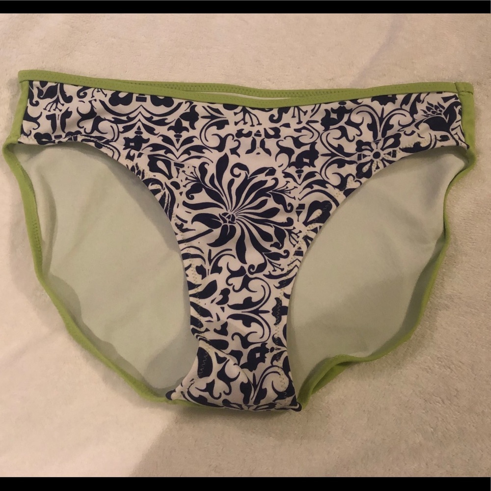 Swim Bottom